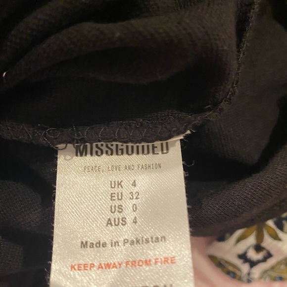 Size 0 Missguided Bodycon Dress NWOT - Picture 4 of 4